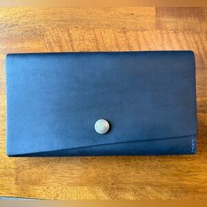 Portland Leather Black Rancher Wallet with Button Closure